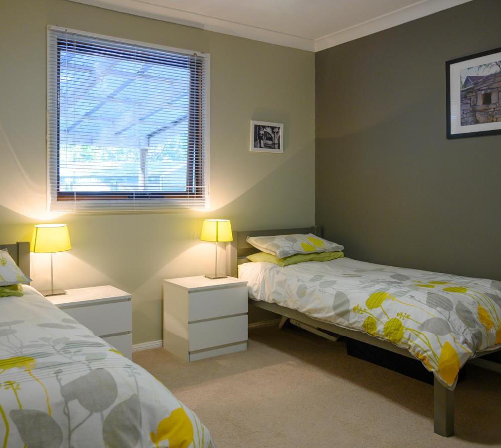 Friends At Mclaren Vale Bed & Breakfast Exterior photo